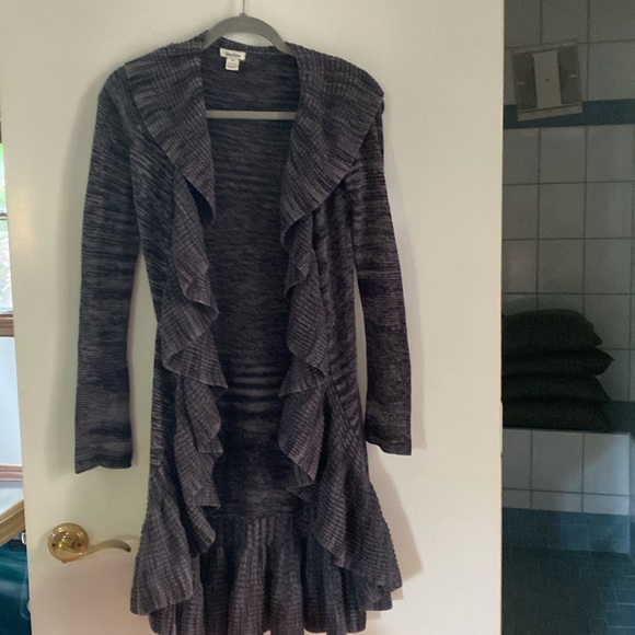 NEIMAN MARCUS LONG SLEEVE SWEATER SIZE XS. - Picture 2 of 9